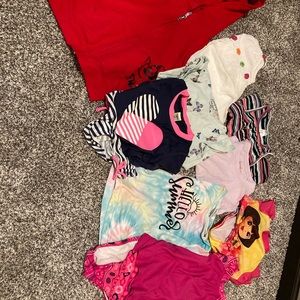 3T lot for sale. $25 for everything.  In good condition. Smoke free home.